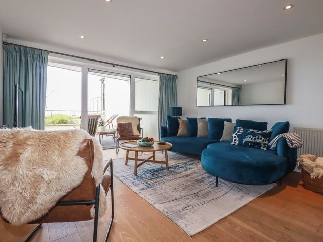 4 Ocean Gate - 1152068 - photo 4