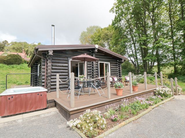 The Log Cabin at Irton Manor photo 1