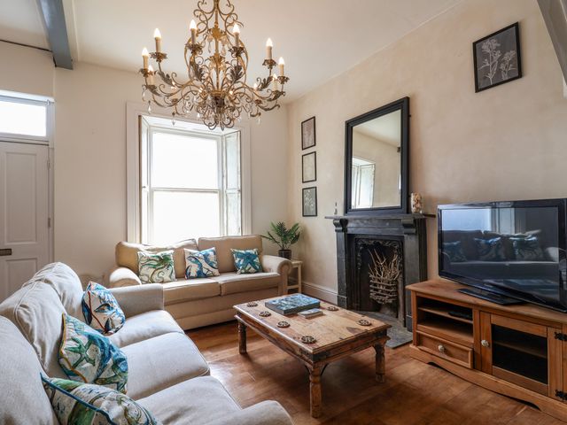28 Fore Street - 1152766 - photo 2