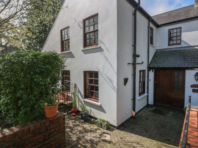 The Laurels Flat - 1153378 - photo 2