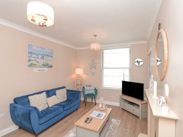 Ellerby Lane House - 1153665 - photo 4