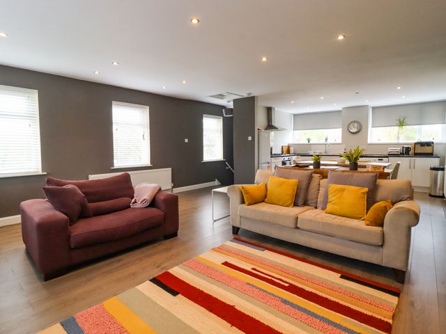 Pendle View Apartments - 1153706 - photo 2