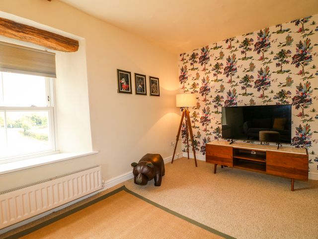 Apartment at The Old Dog, Thorpe - 1154005 - photo 4