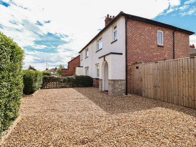 7 Grantham Road - 1154176 - photo 2