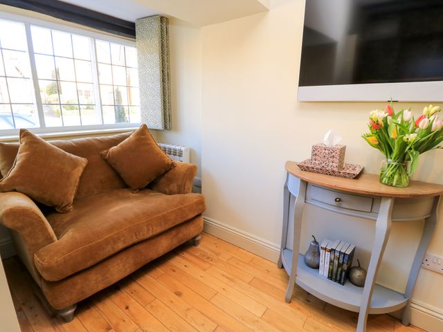 Broadway Cottage - 1154347 - photo 5