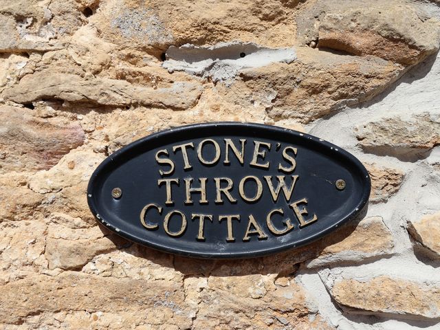 A Stones Throw - 1154362 - photo 4