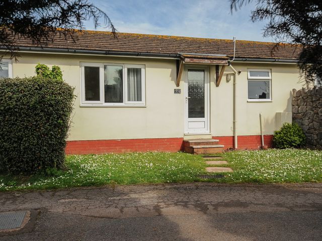 2 Bed Silver Chalet  Plot T002 - 1154616 - photo 1