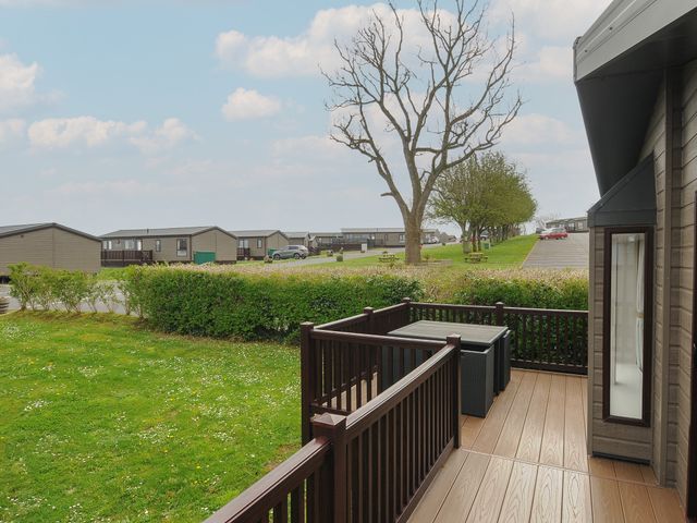 Lodge 73 at Riviera Bay Coastal Retreat - 1154781 - photo 2