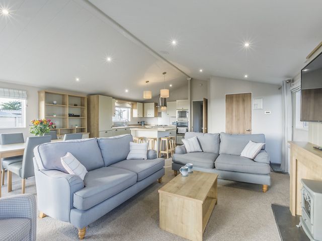 Lodge 9 at Landscove Holiday Park - 1154798 - photo 2