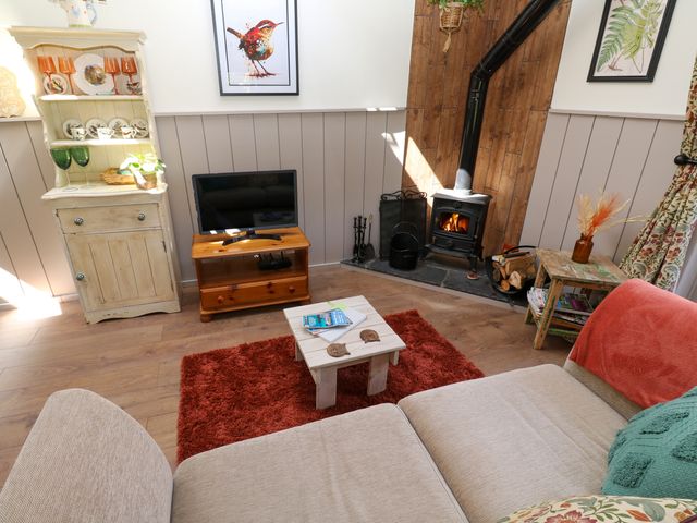 Little Wren Cottage - 1154805 - photo 2