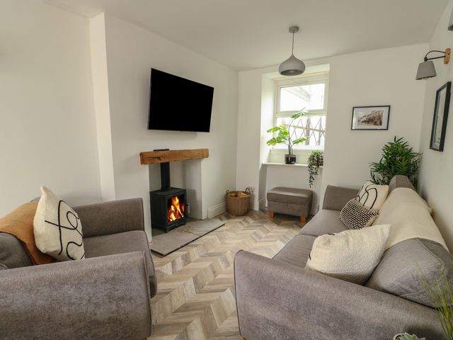 1 Mona Terrace - 1156807 - photo 2