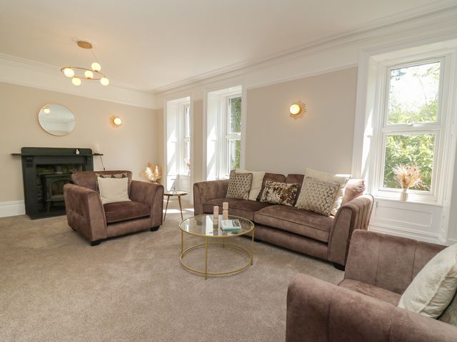 Serenity House, The Retreat - 1156907 - photo 3