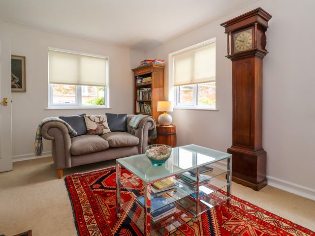1 Market Hill - 1158457 - photo 5