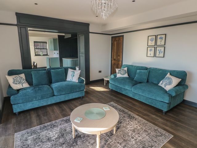 9 Brython Place - 1159116 - photo 5