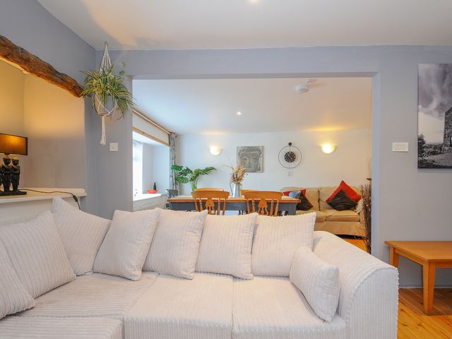 Stone's Throw Cottage - 1159393 - photo 5
