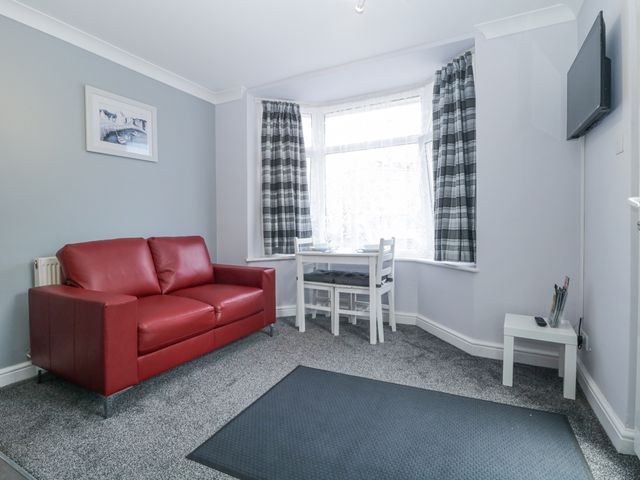 Flat 1A, Big Tree Holiday Flats - 1160548 - photo 4