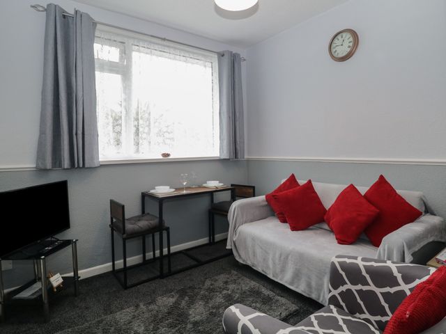 Flat 1, Big Tree Holiday Flats - 1160551 - photo 3