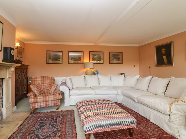Highgrove Barn - 1160924 - photo 4