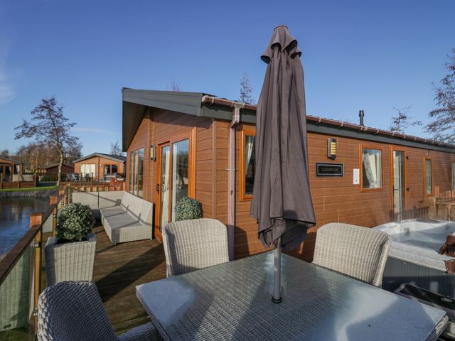 The Three Bears Lodge, Coniston Drive 11 - 1161092 - photo 2