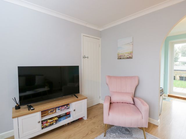 20 Honeycroft - 1161682 - photo 4