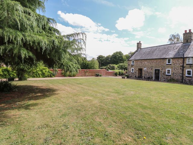 Pear Tree Cottage - 1161701 - photo 2