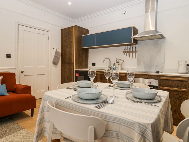 Garden flat on The Hoe - Tamar - 1162107 - photo 4