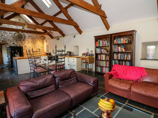 St Dogwells Barn - 1162449 - photo 5