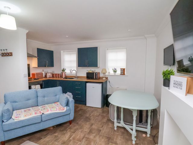 1 Johnson's Yard - 1162586 - photo 5