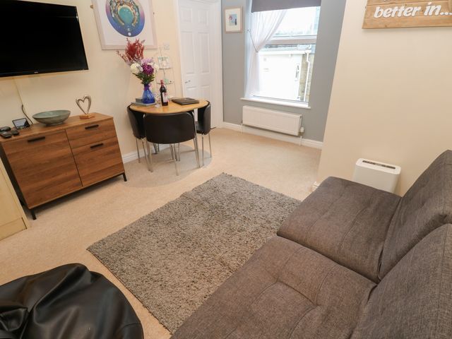 5 Lyonesse Apartments - 1162873 - photo 4