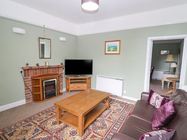 Flat 1, St Agnes House - 1162958 - photo 4