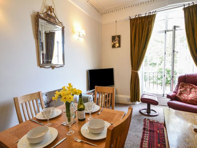 Flat 2, St Agnes House - 1162959 - photo 4