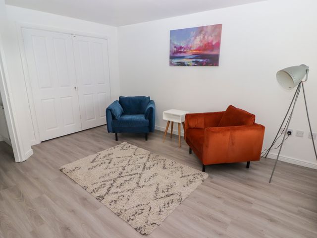 69 Ffordd Y Meillion - 1163419 - photo 4
