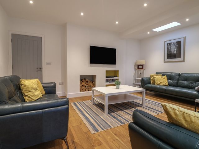 3 Grange Villas - 1163628 - photo 4