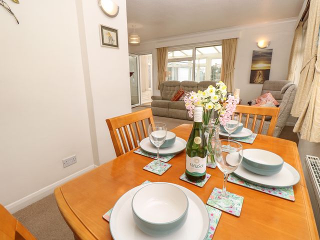 14 Orchard Road - 1164526 - photo 4