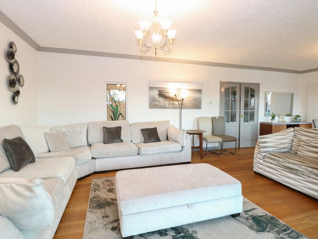White Gables - 1164551 - photo 3