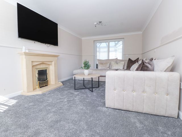 9 Beckett Close - 1165074 - photo 4