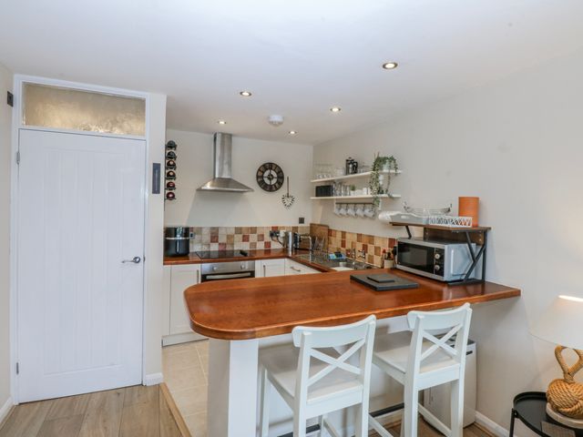 Oakley View Apartment - 1165108 - photo 4