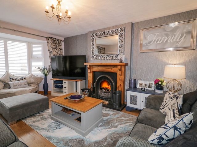16 Whitehall Place - 1165216 - photo 4