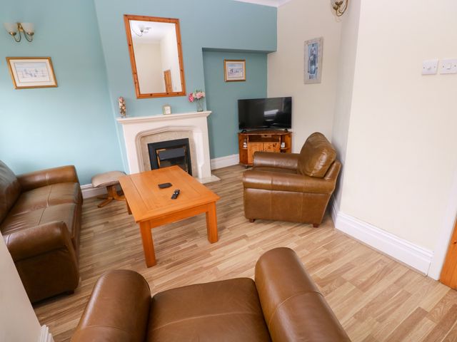 The Bungalow - 1165342 - photo 4