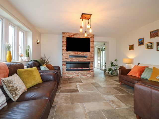 Cherry Tree Farm - 1165577 - photo 3