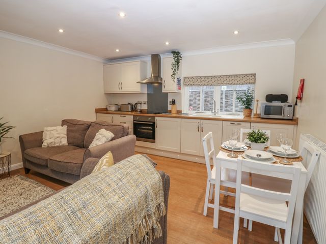 Walworth Castle Holiday Cottage - 1165776 - photo 5
