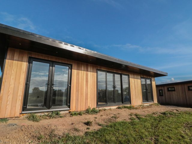 Lodge 2 @ Holmewood Lakes - 1166549 - photo 1 