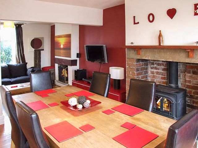 302 Over Lane Cottage - 11673 - photo 4