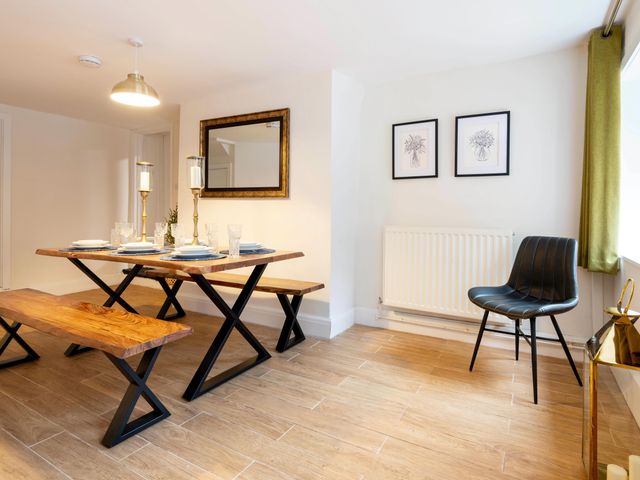 Dovestone Cottage - 1167496 - photo 5