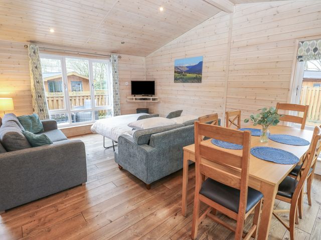 Dovestone Luxury Lodges (sleeps 6) - pets welcome - 1167537 - photo 5