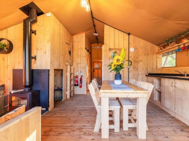 The Kingfisher Safari Tent - pets welcome - 1167539 - photo 4