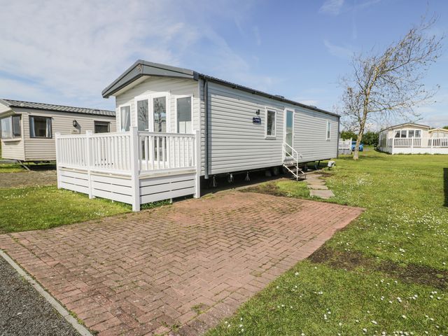 Manor House Gold 2 Bedroom (03F) - 1168239 - photo 1 