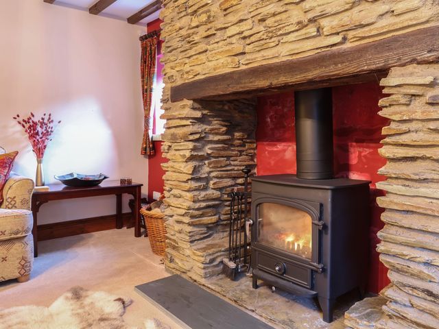 Old Farm Cottage - 1168265 - photo 2