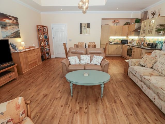 Apartment 7 Mansion House - 1168531 - photo 5