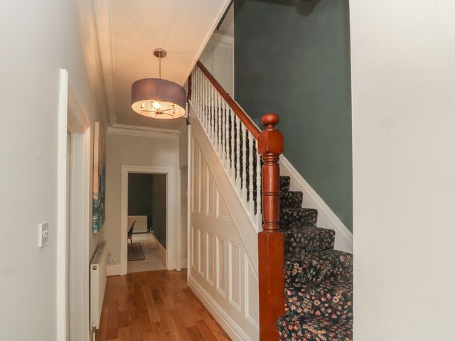 Montclair - 1168740 - photo 3